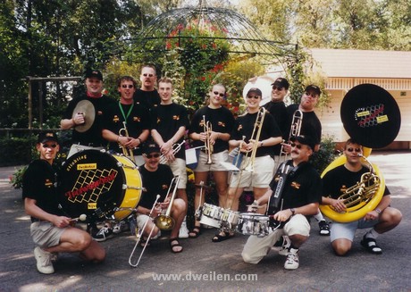 2002.JPG